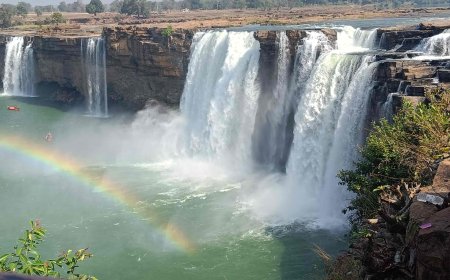 Chitrakoot Waterfall: The Niagara of India