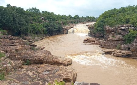 Parapur Waterfall: A Hidden Gem in Bastar